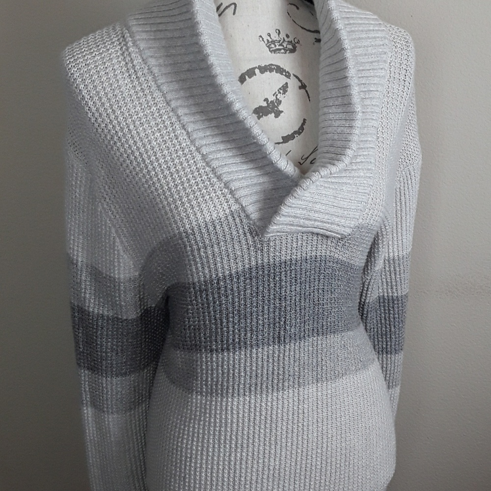 BANANA REPUBLIC NWT TUNIC SWEATER